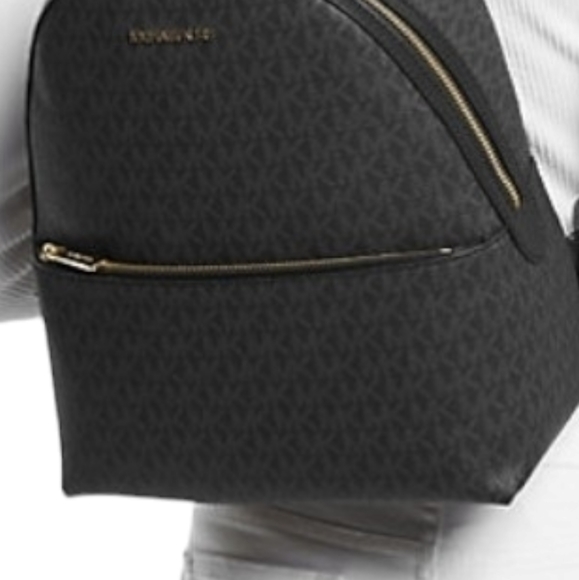 Micheal kors backpack purse - Picture 5 of 5
